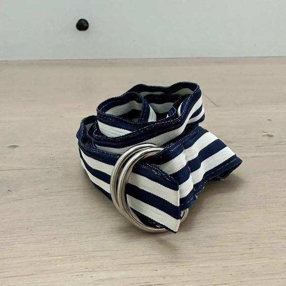 Navy/White Striped Belt - Picture 1 of 3